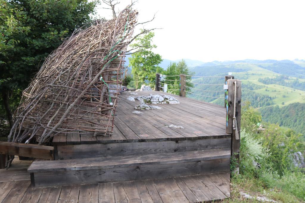 Raven'S Nest Hotell Sălciua de Jos Eksteriør bilde