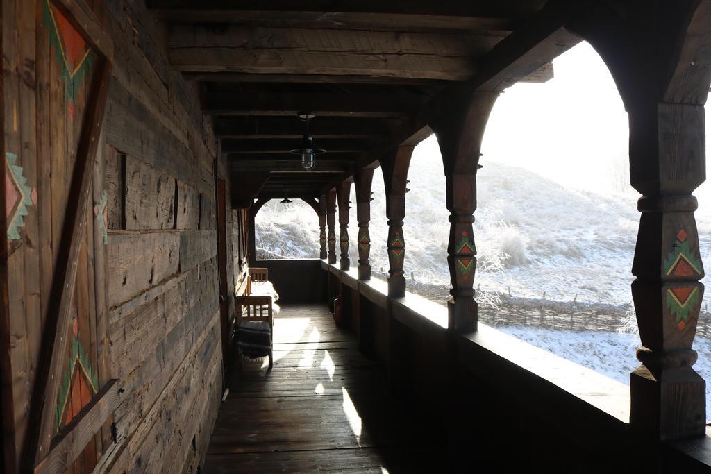 Raven'S Nest Hotell Sălciua de Jos Eksteriør bilde